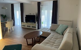 Deluxe Apartment Magnolia 2